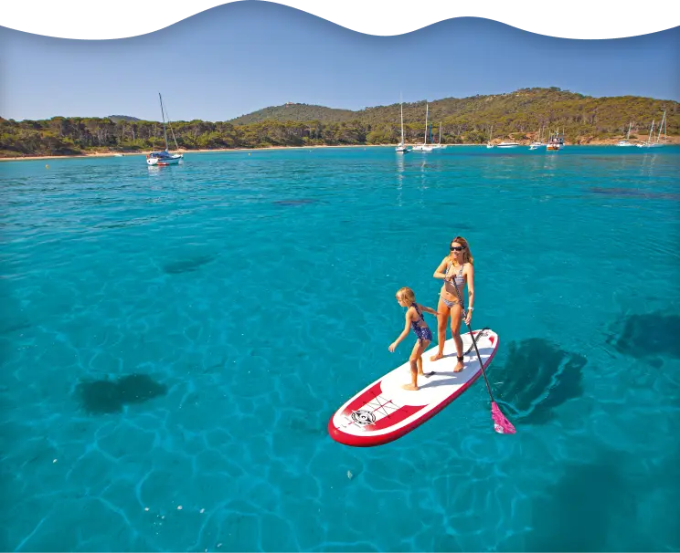 Woman and child enjoying sailing – Charter insurance hero image, tablet version